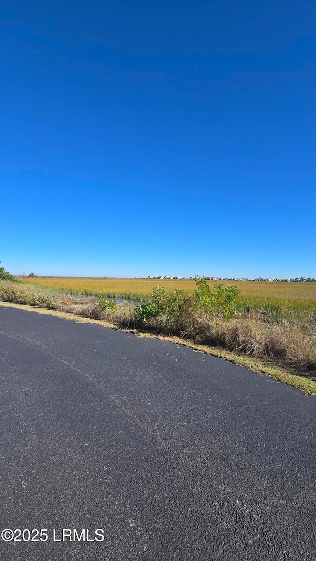 121 Harbour Key Dr, Saint Helena Island, SC 29920 - photo 7