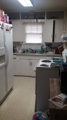 1916 Mary Ave, Bay City, TX 77414 - photo 5