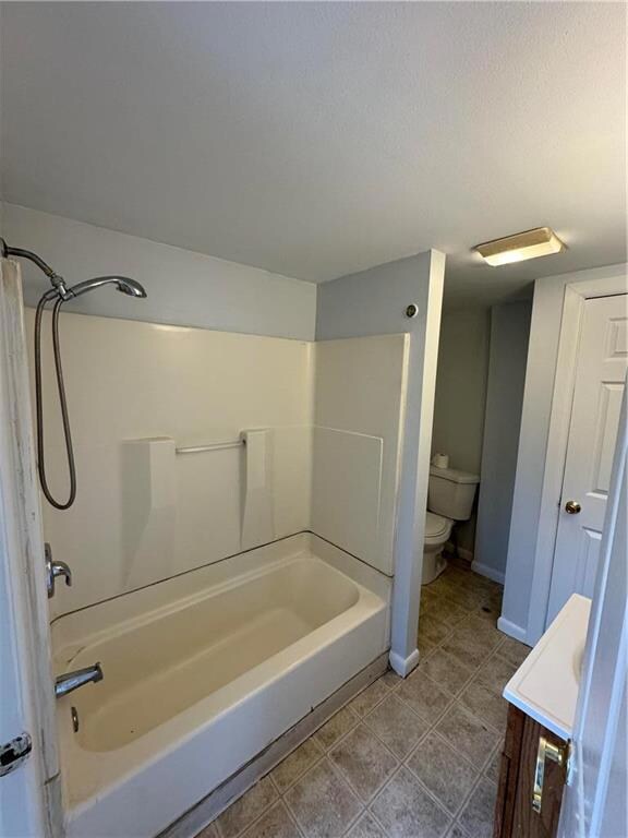 447 Harrison St unit 2, Allentown, PA 18103 - photo 3