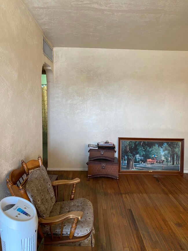 7503 Matamoros Dr, El Paso, TX 79915 - photo 4