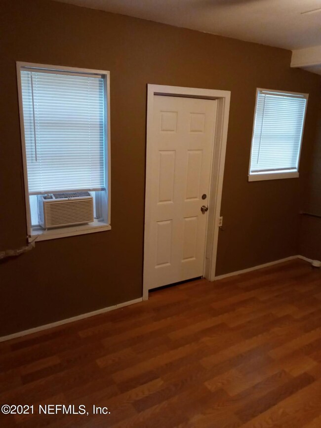 5222 Lexington Ave, Jacksonville, FL 32210 - photo 5