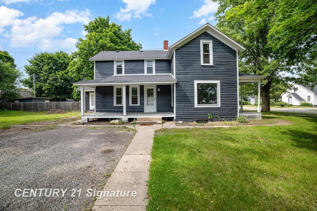 601 N Arcade St, Gladwin, MI 48624 | MLS# 50146206 | Homes.com