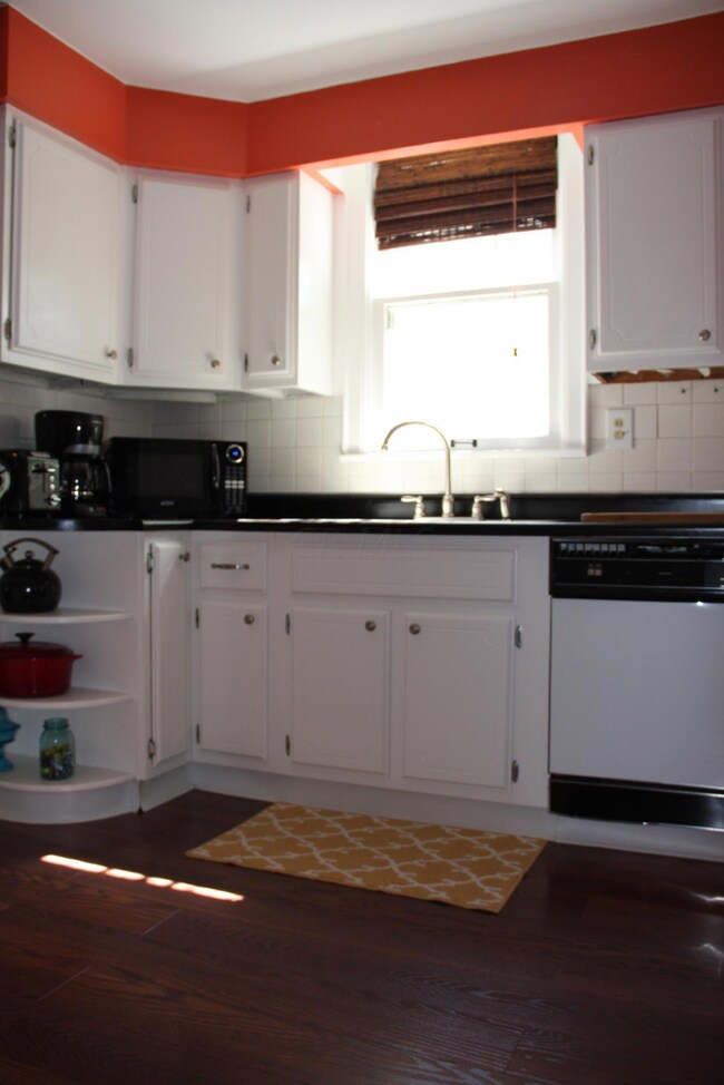 Kitchen 1
