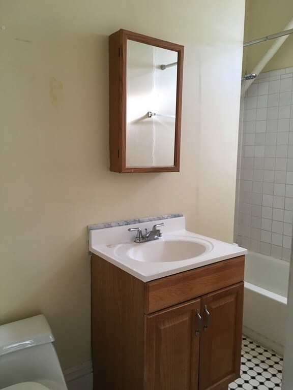 30 Beacon St unit 1, Somerville, MA 02143 - photo 7