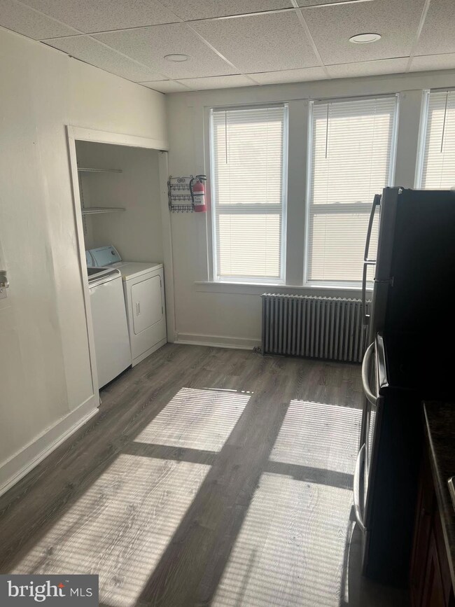 149 S 4th St, Reading, PA 19602 - photo 6