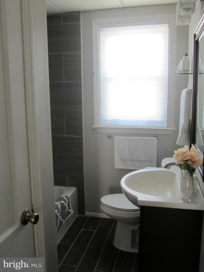 3221 E Northern Pkwy, Baltimore, MD 21214 - photo 3