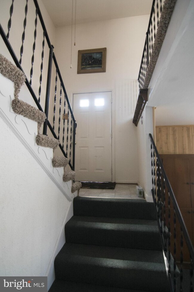 5596 Dover Ct, Frederick, MD 21703 - photo 6