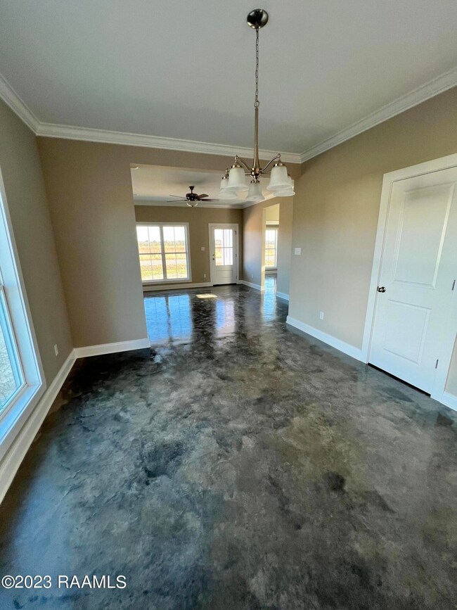 637 Aspen Rd, Crowley, LA 70526 - photo 5