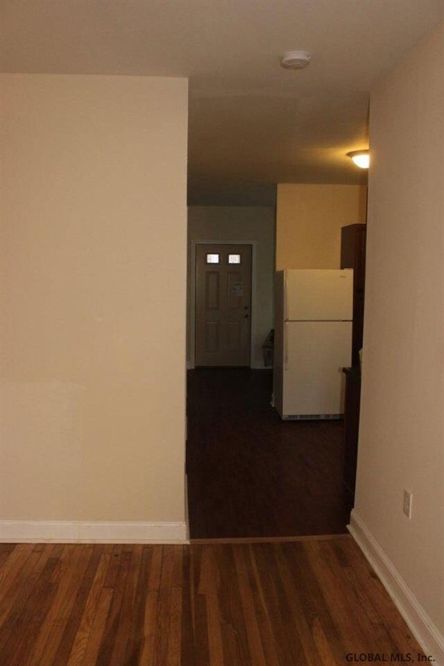 843 Emmett St, Schenectady, NY 12307 - photo 4