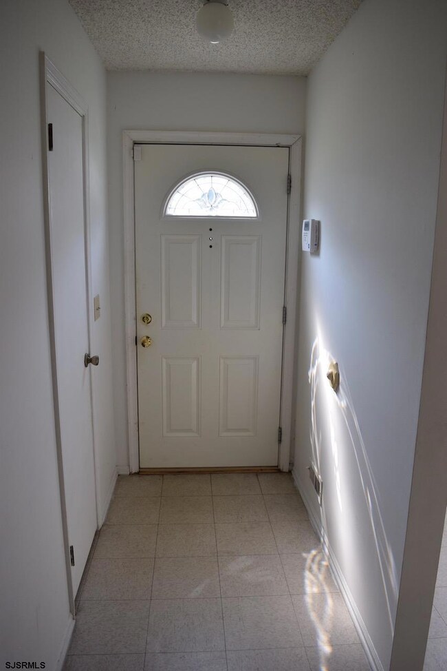 22 Seneca Dr, Galloway, NJ 08205 - photo 2