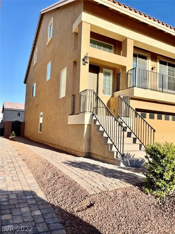 7154 Steele Canyon St, Las Vegas, NV 89118 - photo 3