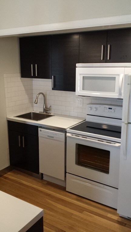 100 Lanark Rd unit 1, Brighton, MA 02135 - photo 5