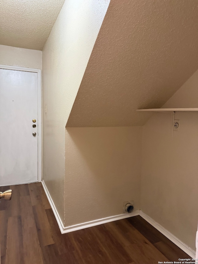 9370 Village Lance, San Antonio, TX 78250 - photo 5