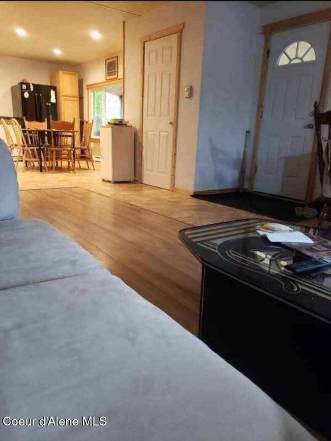 7494 Wells St, Bonners Ferry, ID 83805 - photo 3