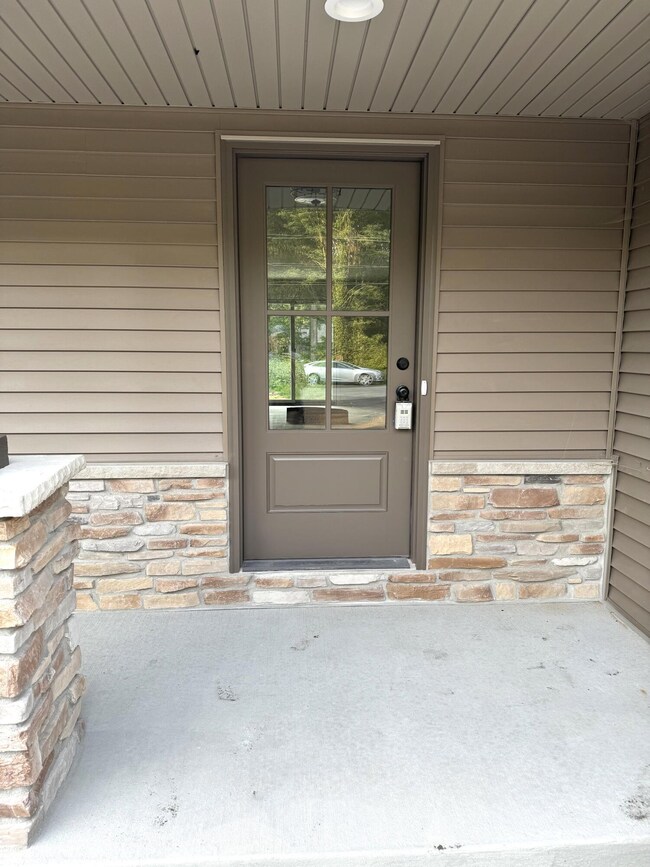 3590 Quail Run Dr S, Wheatfield, IN 46392 - photo 4