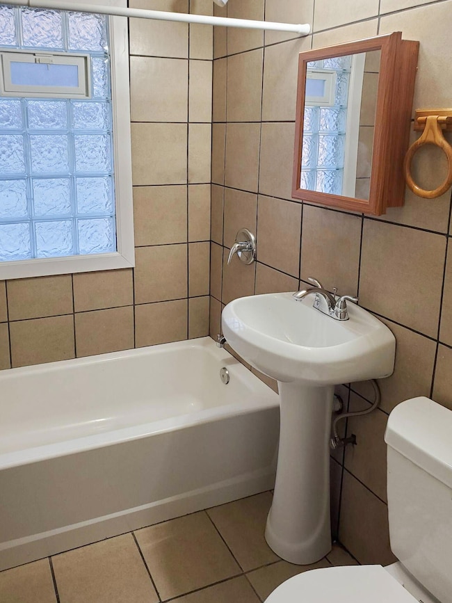 5693 N 36th St, Milwaukee, WI 53209 - photo 3