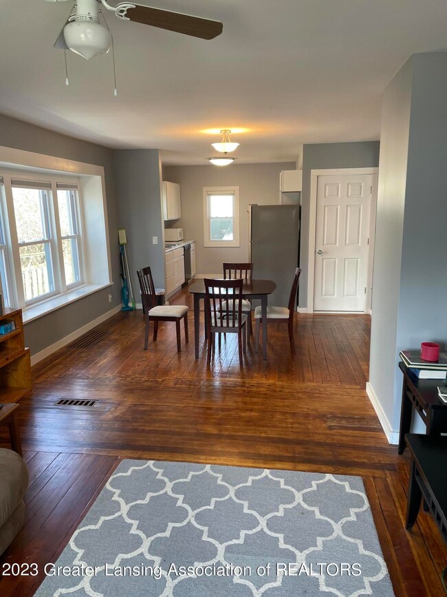 2317 Harding Ave, Lansing, MI 48910 - photo 3