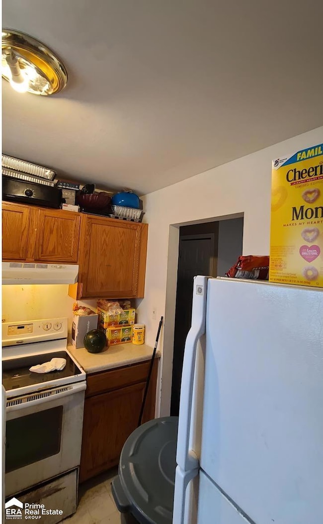 2262 Toby Beth Dr, Flint, MI 48505 - photo 3