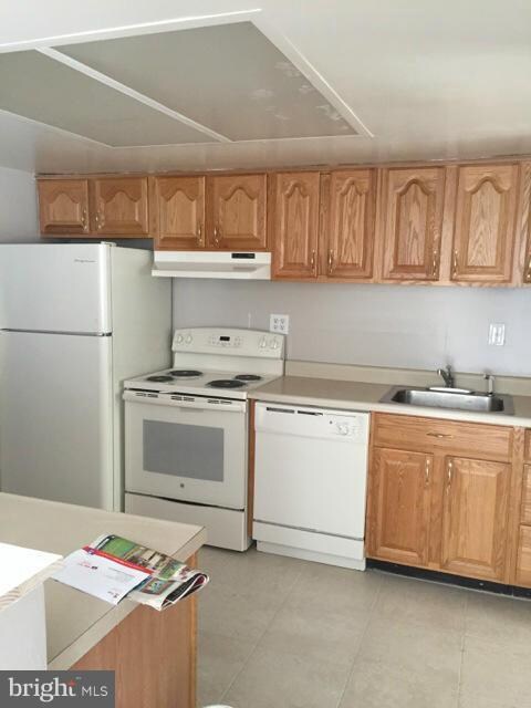 3305 Mont Clare Ln, Bowie, MD 20715 - photo 6