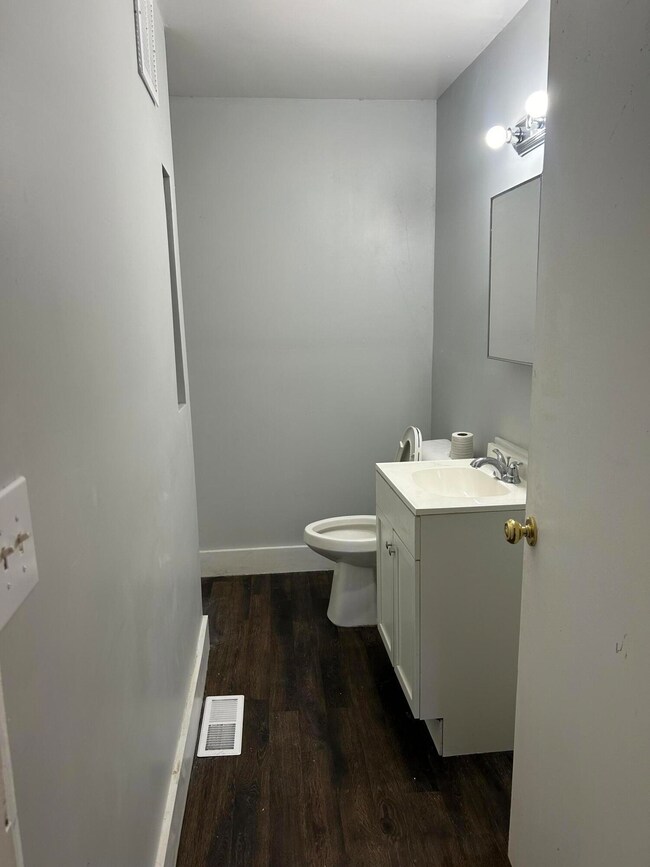 Bathroom/ Shower only