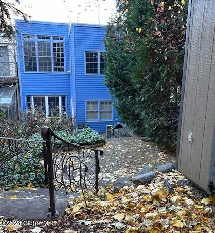 300 Hudson Ave, Albany, NY 12210 - photo 5