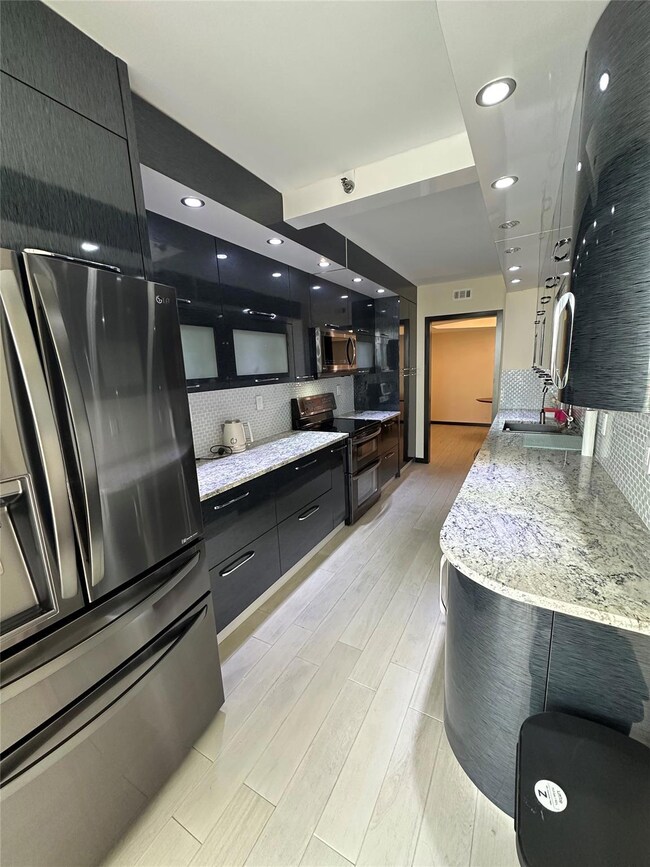 Turnberry Isle unit 8L, Miami, FL 33180 - photo 4