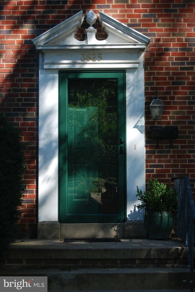 3625 Ellicott St NW, Washington, DC 20008 - photo 4