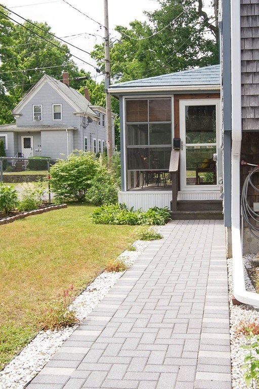 31 Carleton Ave, Brockton, MA 02301 - photo 3