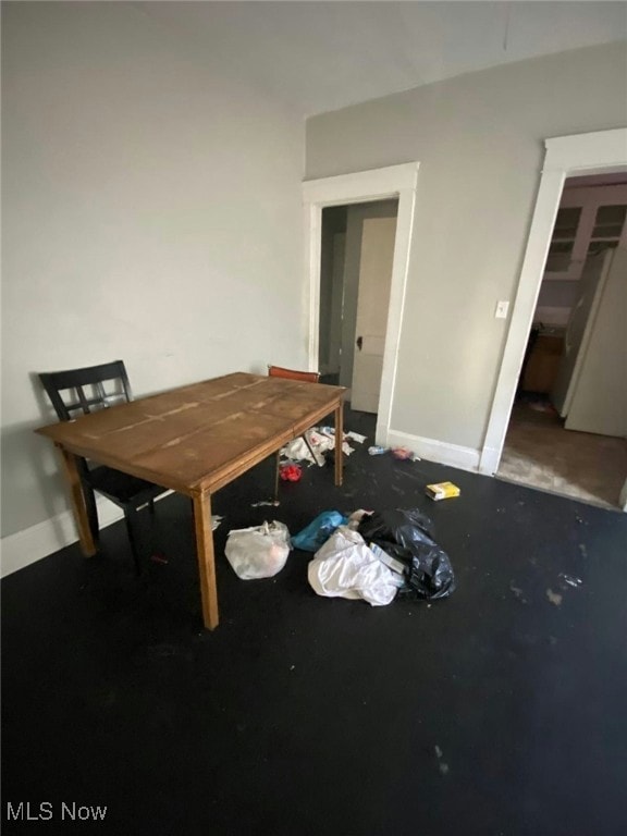 639 E 124th St, Cleveland, OH 44108 - photo 4