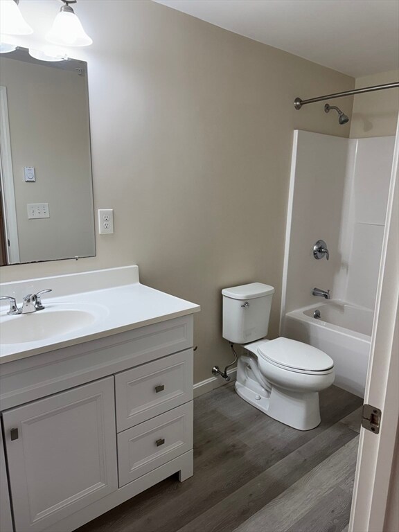 160 Summer St unit 6, Haverhill, MA 01830 - photo 7