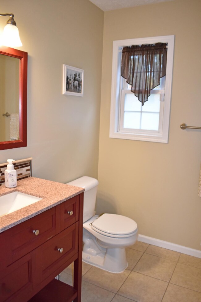 4355 Olde Forest Dr, Kalamazoo, MI 49009 - photo 7