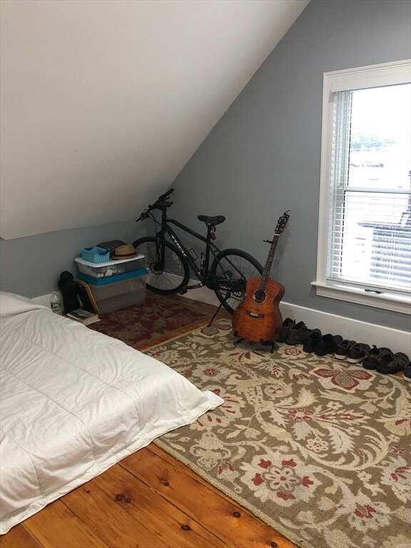 182 Pleasant St unit 3, Marblehead, MA 01945 - photo 3