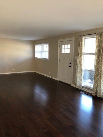 19021 Baker Ave, Country Club Hills, IL 60478 - photo 3