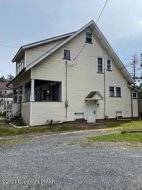 1115 Dreher Ave, Stroudsburg, PA 18360 - photo 5