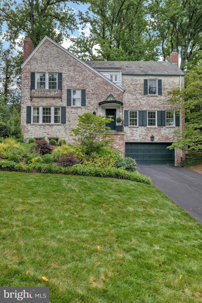 7504 Summit Ave, Chevy Chase, MD 20815 - photo 4