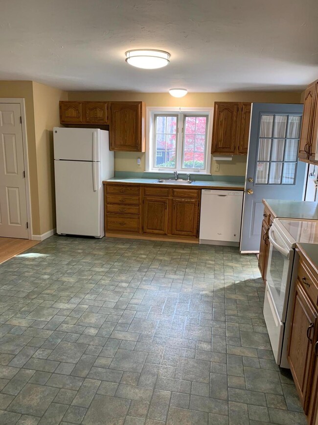 9 Hyde Park, Centerville, MA 02632 - photo 5