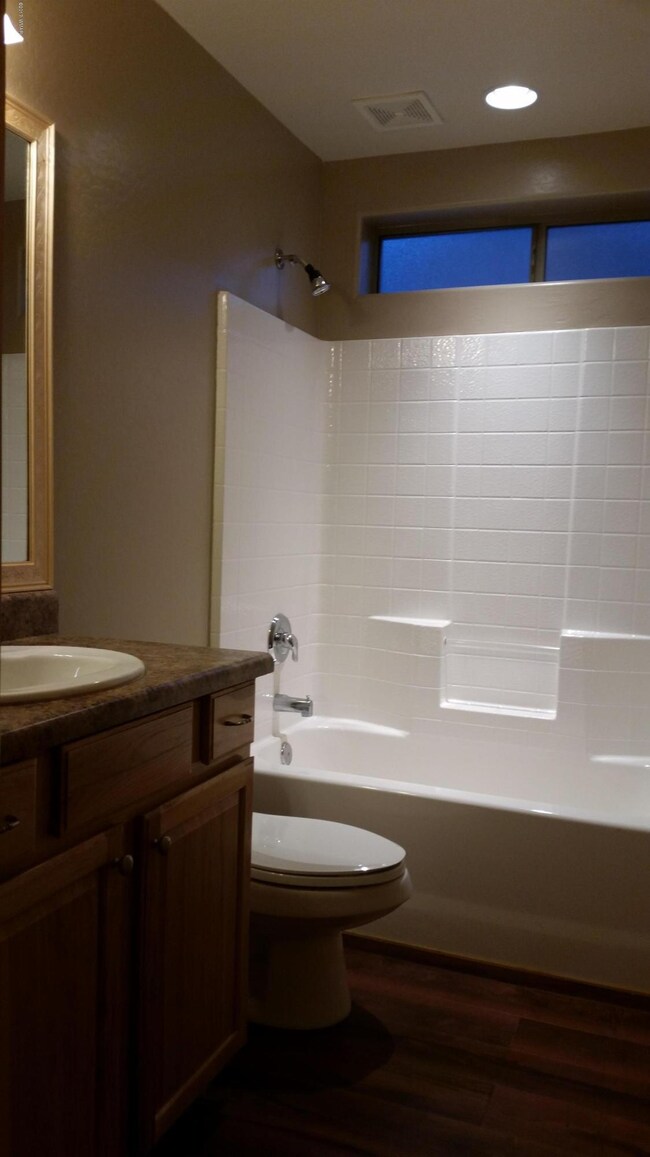 Hall Bath - 20170325_184307