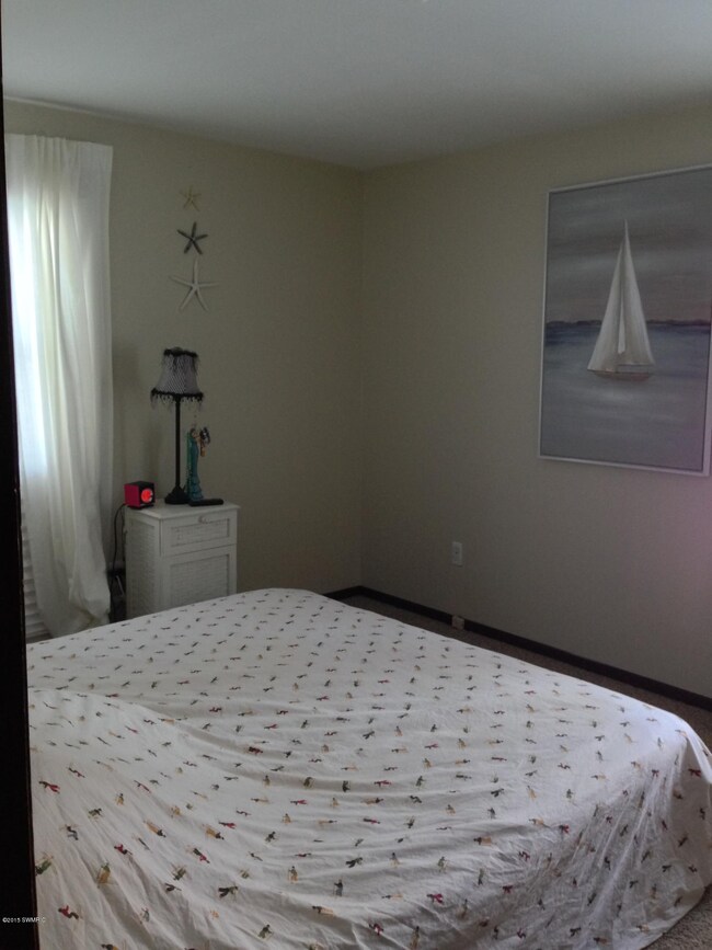 588 Adapointe Dr SE, Ada, MI 49301 - photo 5