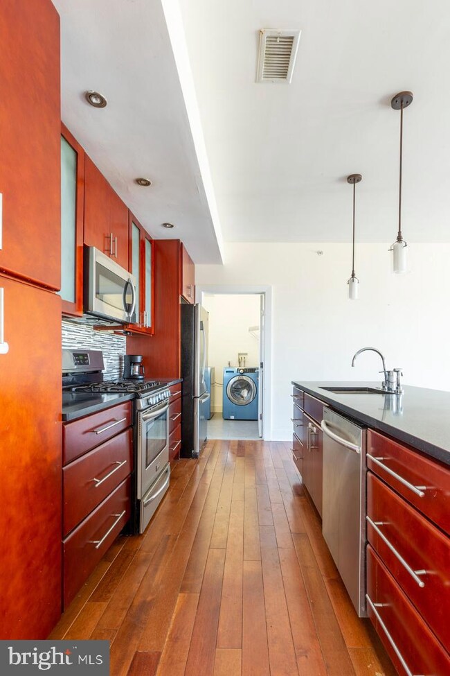 1535 N Philip St unit 22, Philadelphia, PA 19122 - photo 6