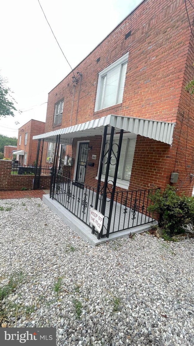 3407 Wheeler Rd SE, Washington, DC 20032 - photo 2