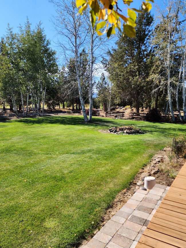 18625 Couch Market Rd, Bend, OR 97701 - photo 7