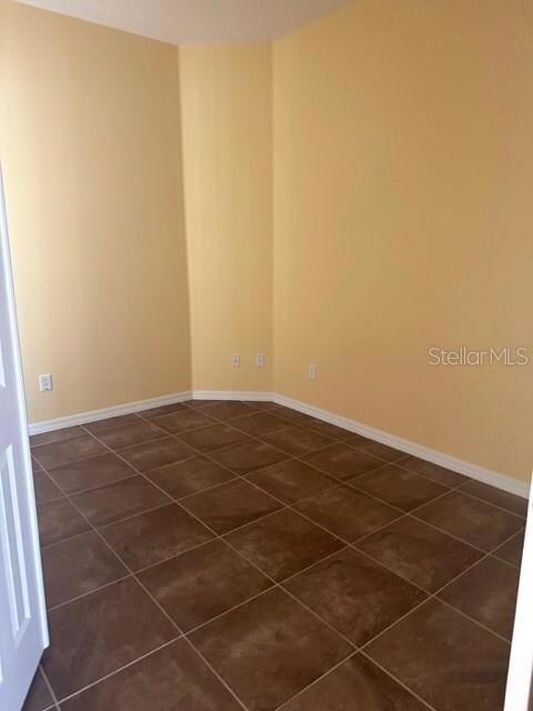 642 Coventry Rd, Davenport, FL 33897 - photo 5