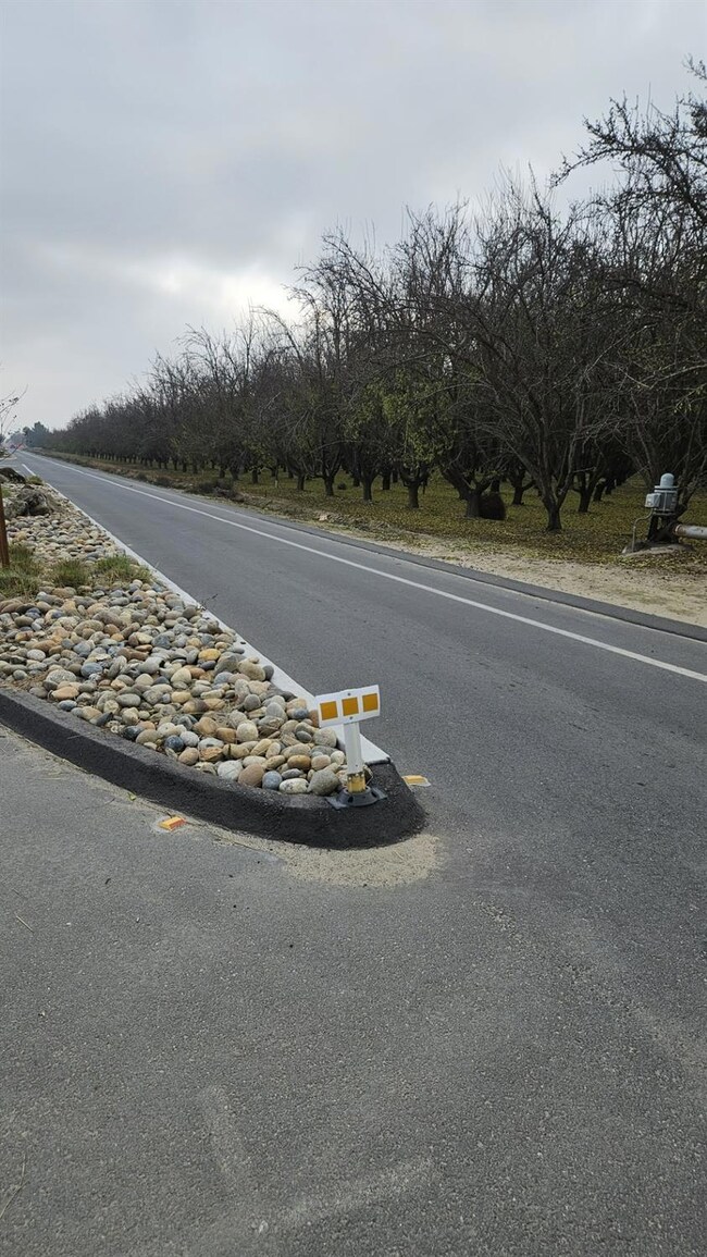 0 Whitesbridge Rd unit 622837, Kerman, CA 93630 - photo 2