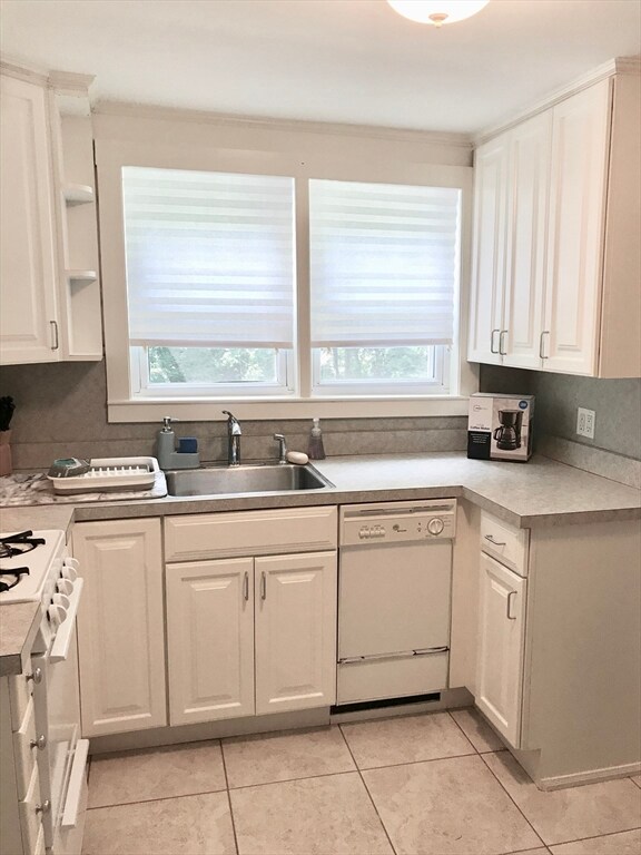 138 R Weston Rd unit 138R, Wellesley, MA 02482 - photo 6