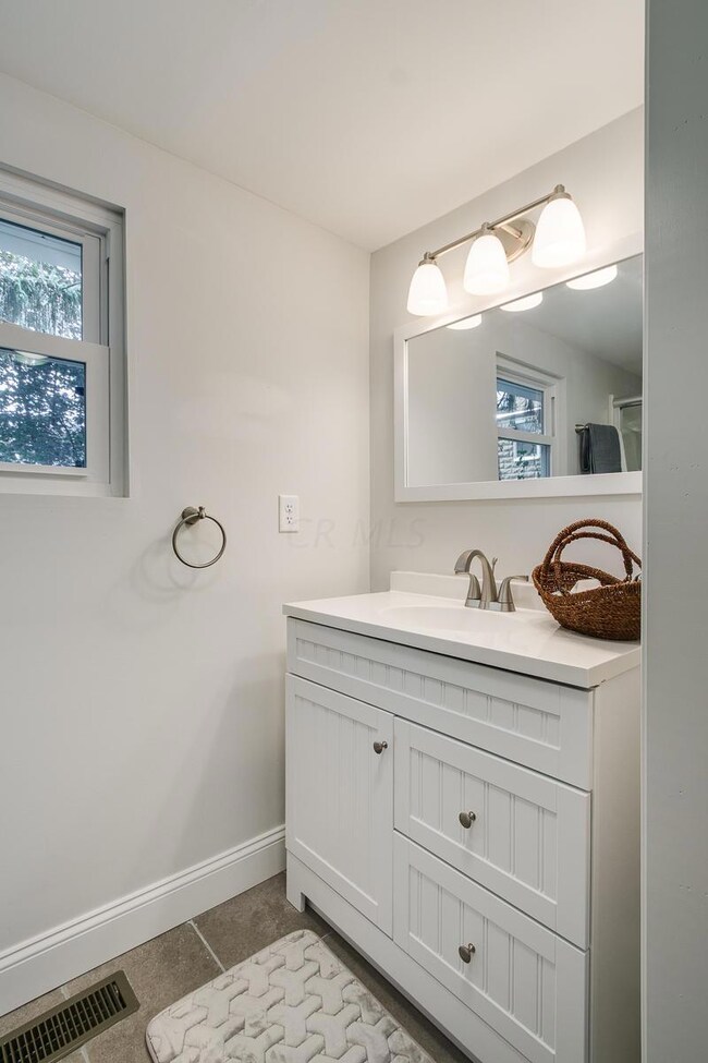210_W_Brighton_Columbus_Ohio-5