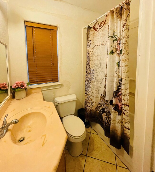 2620 Lone Oak Rd, Houston, TX 77093 - photo 7