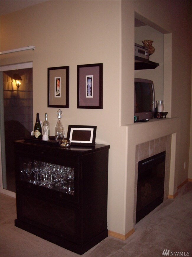 2050 Garry Oaks Ave unit C, Dupont, WA 98327 - photo 3