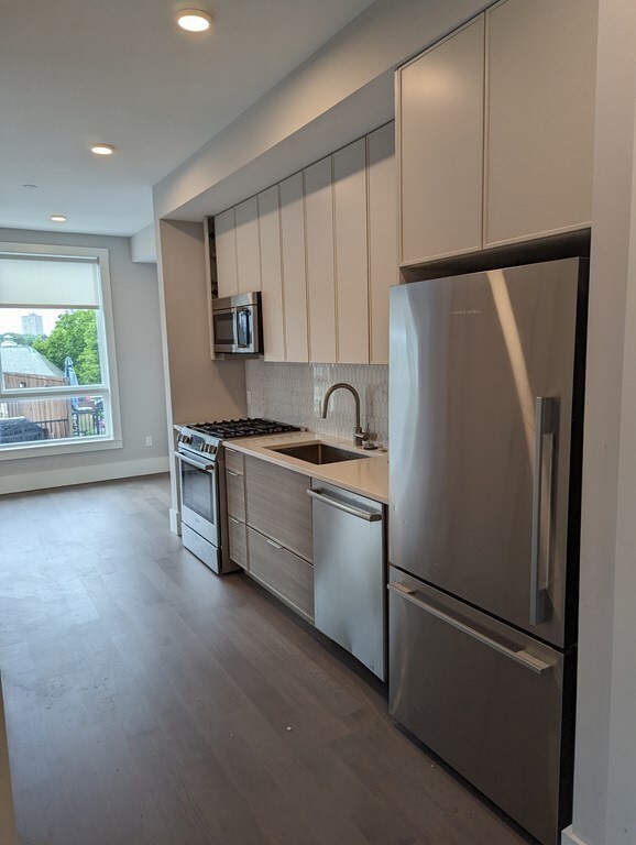 3193 Washington St unit 308, Boston, MA 02130 - photo 4