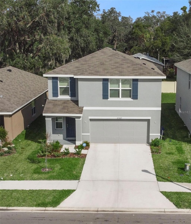 37357 Sharks Eye Ln, Zephyrhills, FL 33541 - photo 3