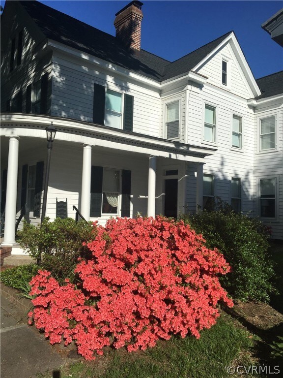 430 5th St, West Point, VA 23181 - photo 2